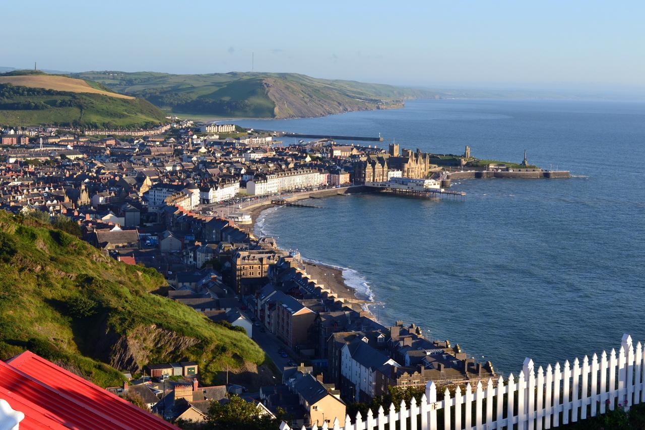 Cardigan Bay Self Catering Accommodation Aberystwyth Exterior foto