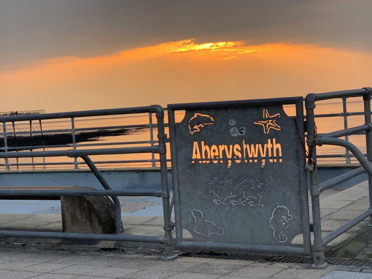 Cardigan Bay Self Catering Accommodation Aberystwyth Exterior foto